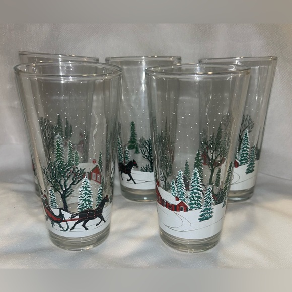 5 Winter Scene.. Holiday highballs. Vintage, KIG Indonesia. 6” tall 3” wide. - Picture 3 of 12
